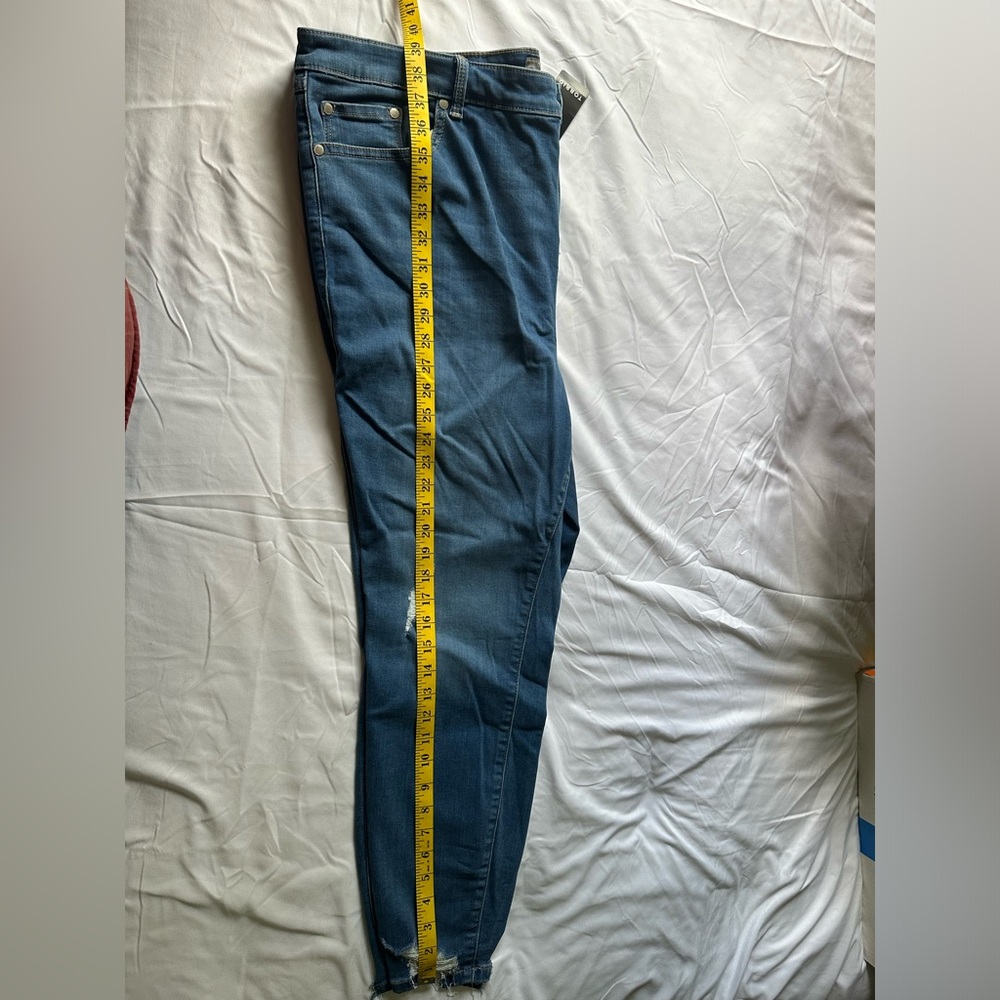 NWT Torrid super skinnies! - Picture 9 of 10